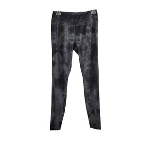 Zella Gray Black Digital Camo Athletic Leggings